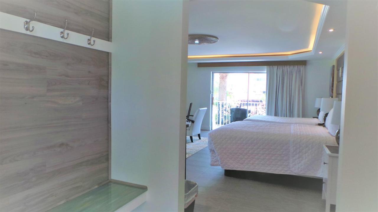 Island House Resort Hotel Сант Пит Бич Экстерьер фото